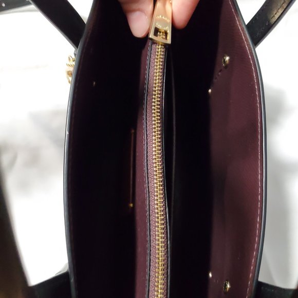 Coach Charlie Cary-all Satchell - Picture 8 of 8